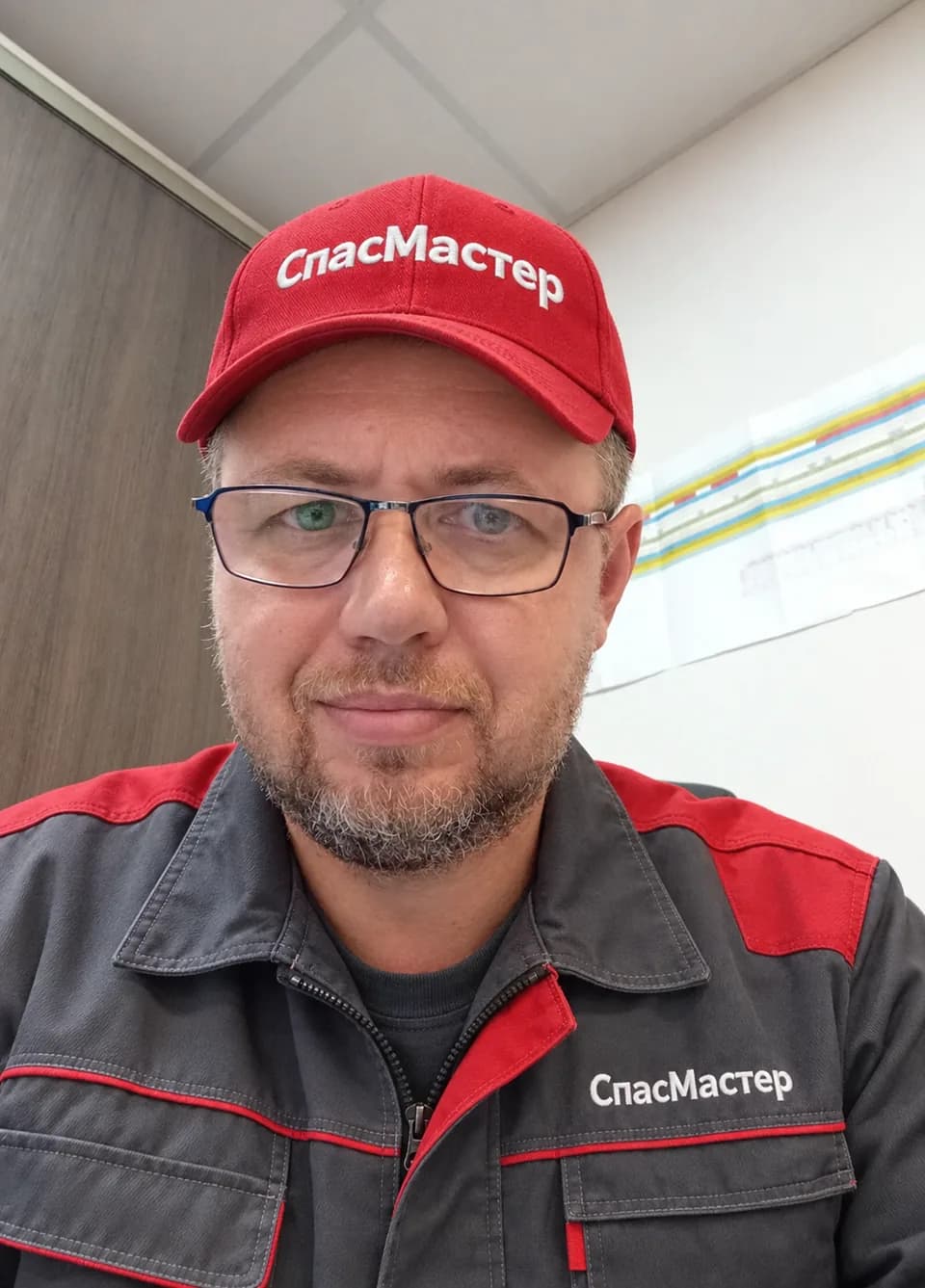 Мастер по бытовой технике сервиса Спас-Мастер